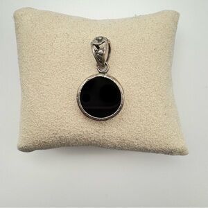 Vintage Artisan Silver Tone Black Onyx Look Round Pendant 1”